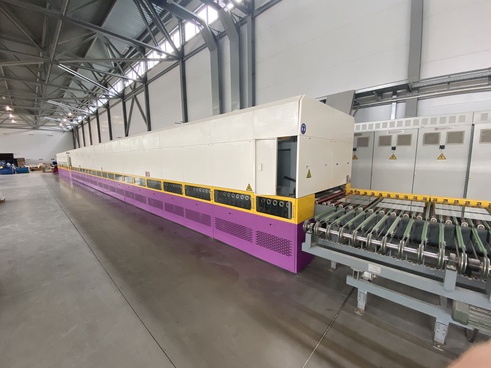 Печь для закалки стекла PG08L20DTB сзади