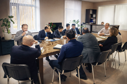 встреча по обработке стекла