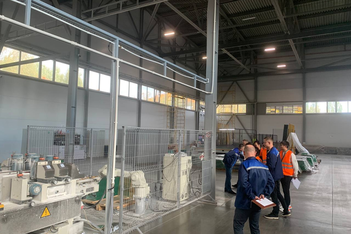 Переговоры с китайскими представителями компании ООО «Мидеа Рефрижератор Мануфактуринг»